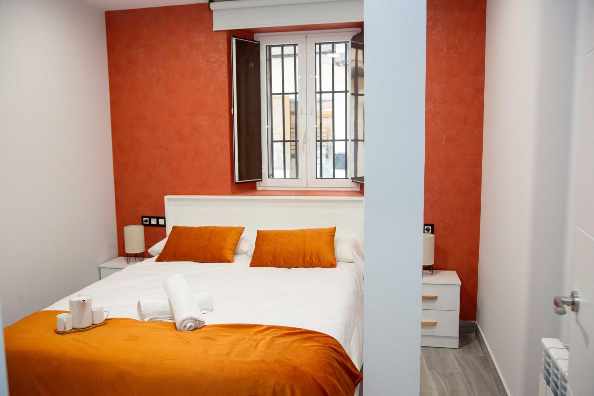 Pregonero Urban Suites - Naranja Soria Buitenkant foto